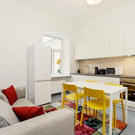 Arida Apartment